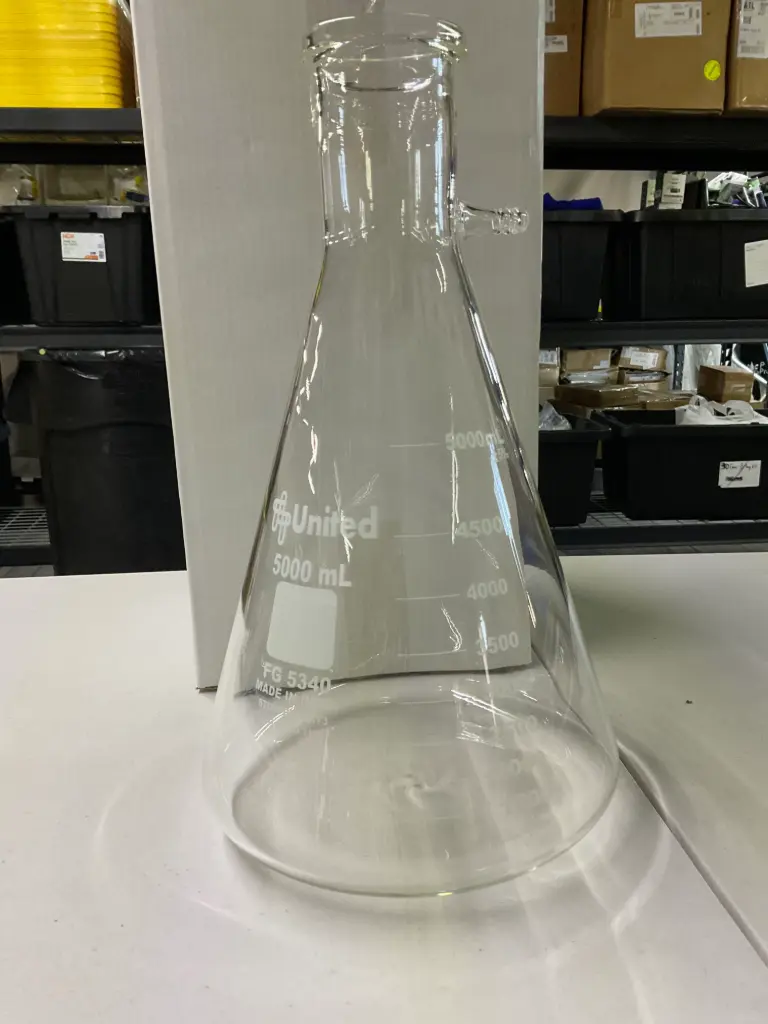 Glass Flask – 5000 mL
