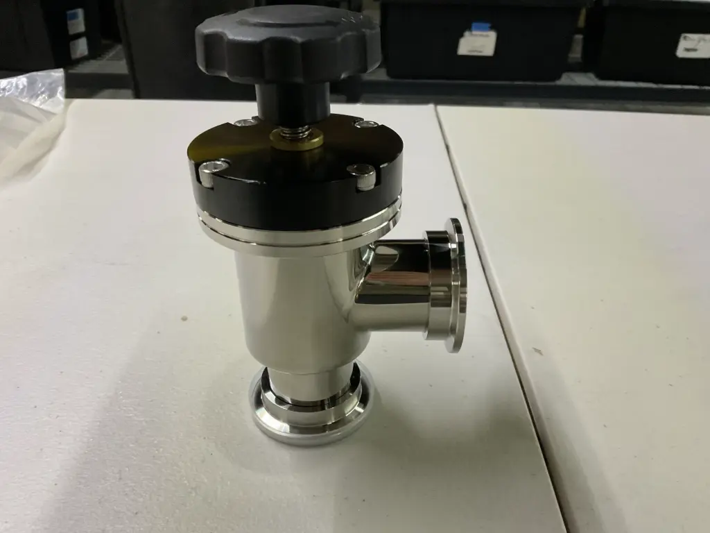 KF40 Manual Angle Valve (NW)