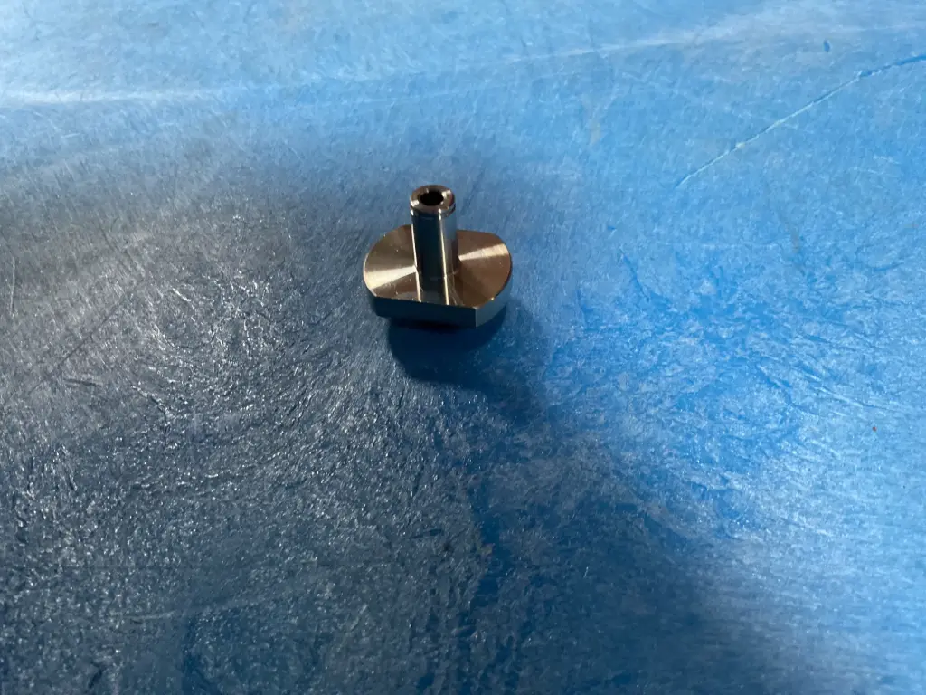 Connection Adapter M12x1-8 to 20x26 – CDU Fitting