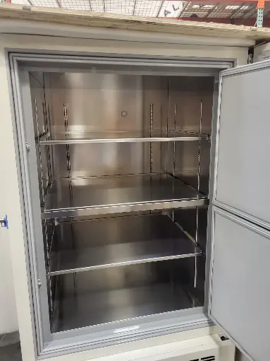 Ultra-Low Glacier-27 - Stand-Up Freezer - 27 cuft (Pre-Owned)