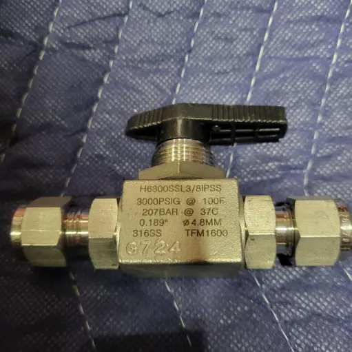 [BV-100-6TF-6TF-HL] Ham-Let High Performance Ball Valve – 3/8 in, Straight